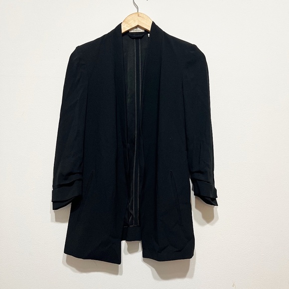 Babaton Aritzia Power Hip Open Front Ruched Quarter Sleeve Blazer Jacket Black 2 - Picture 1 of 4